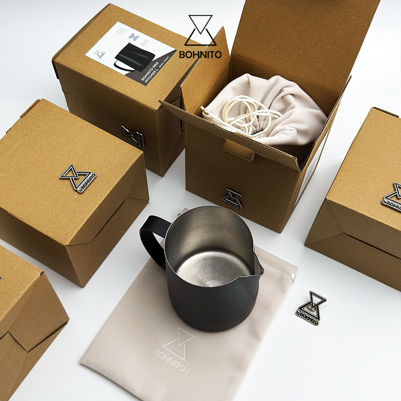 Bohnito Narrow Pitcher Black - L(700 ml) - Image 5